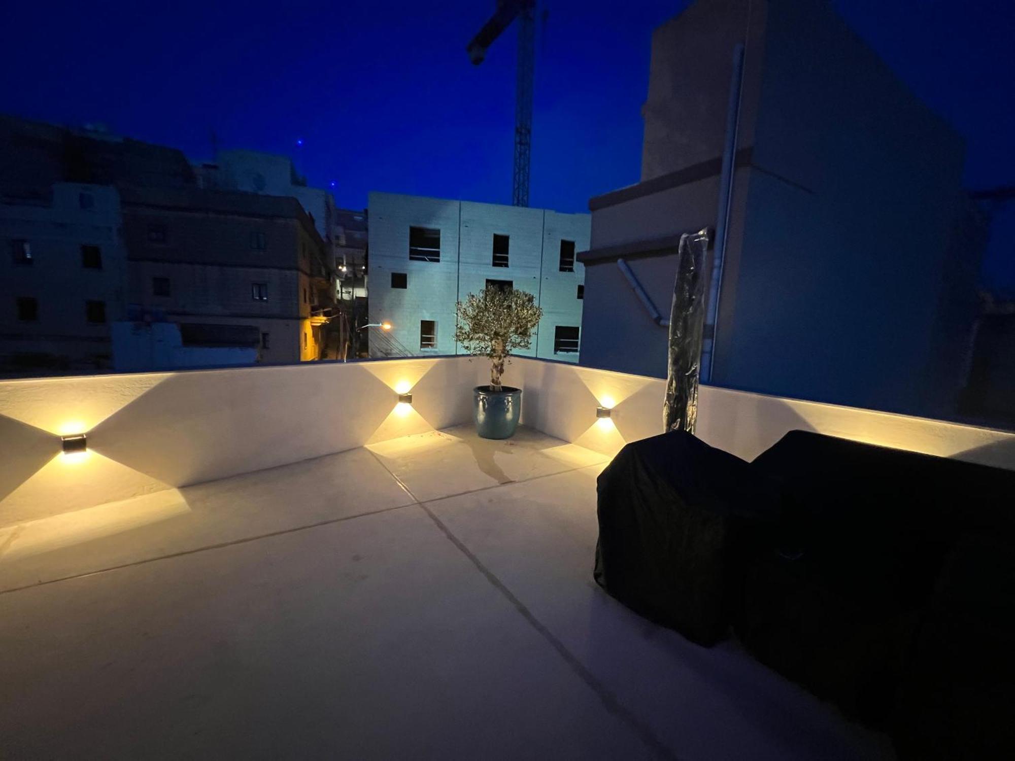 Dar Barbara Duplex 2 Double Bedrooms,2 Sofa Beds Large House With Terrace Roof Views Of Valletta Cospicua Esterno foto