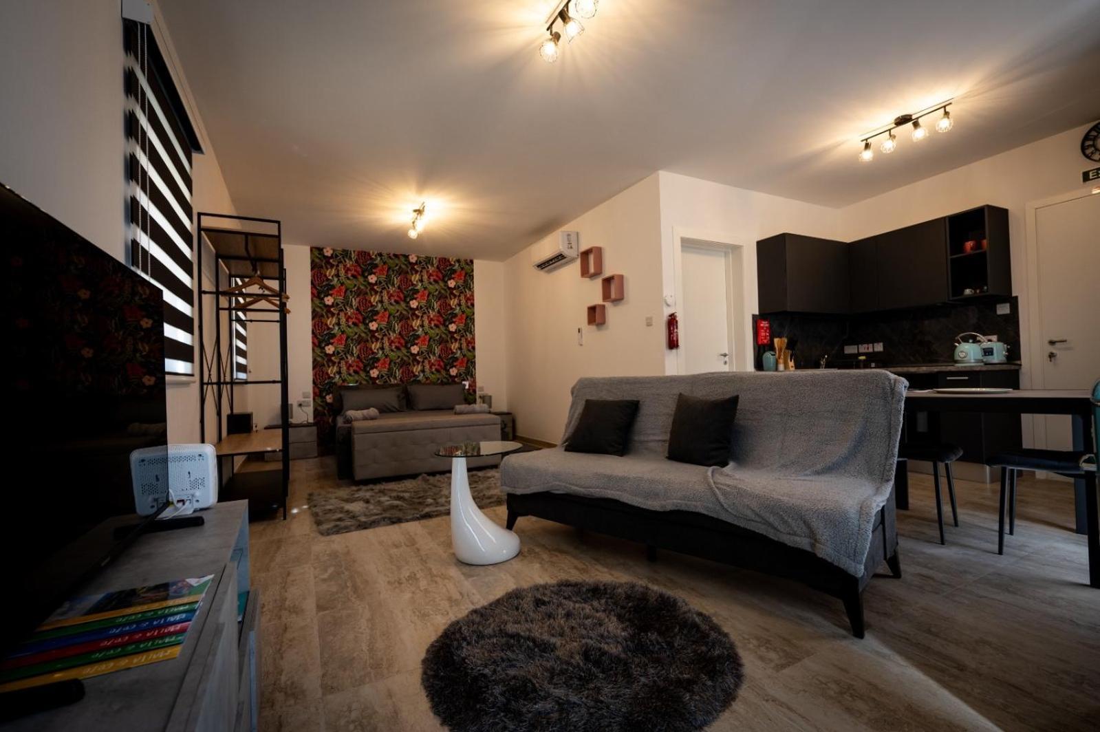 Dar Barbara Duplex 2 Double Bedrooms,2 Sofa Beds Large House With Terrace Roof Views Of Valletta Cospicua Esterno foto